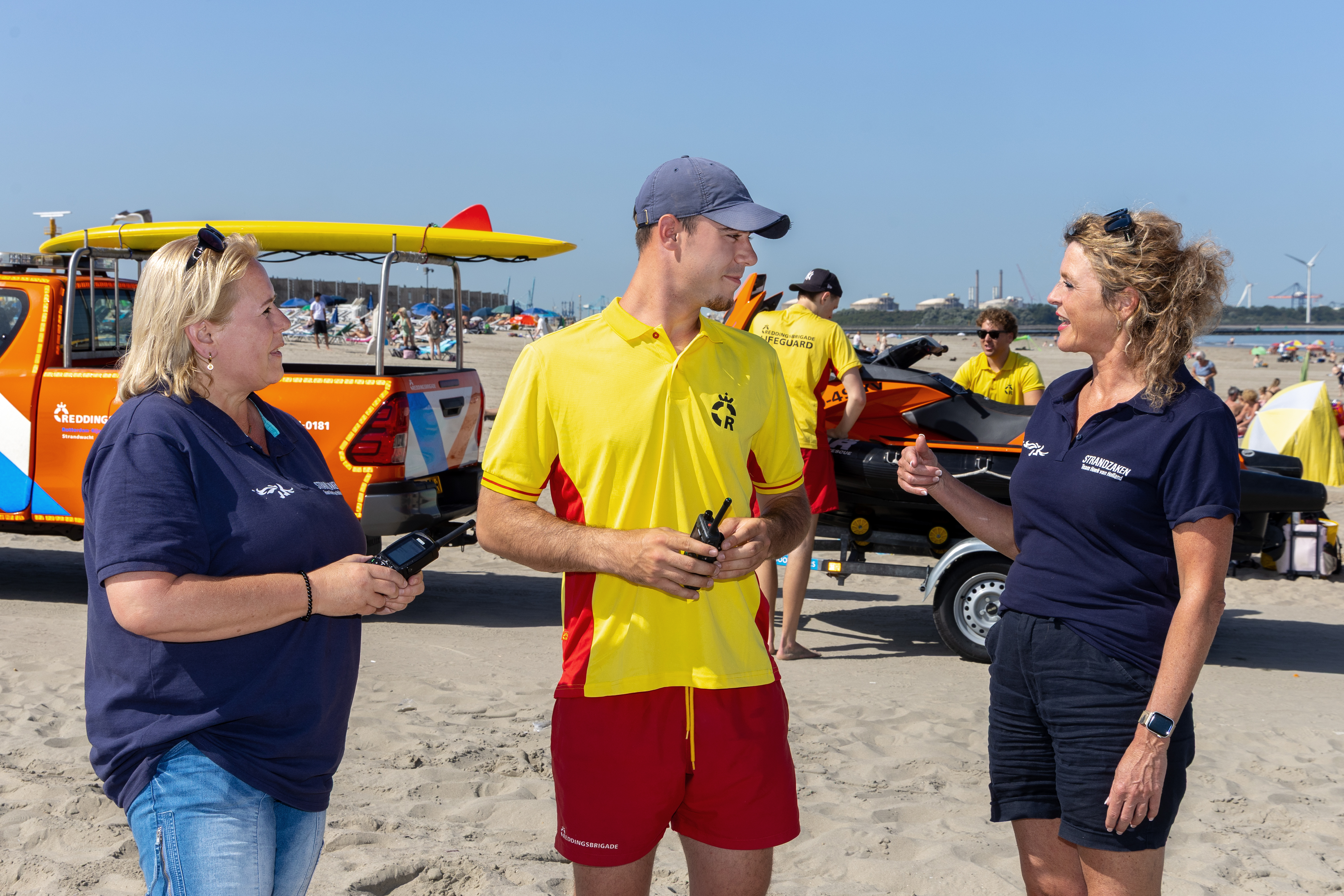 'Met elkaar zorgen we voor een leuke stranddag'